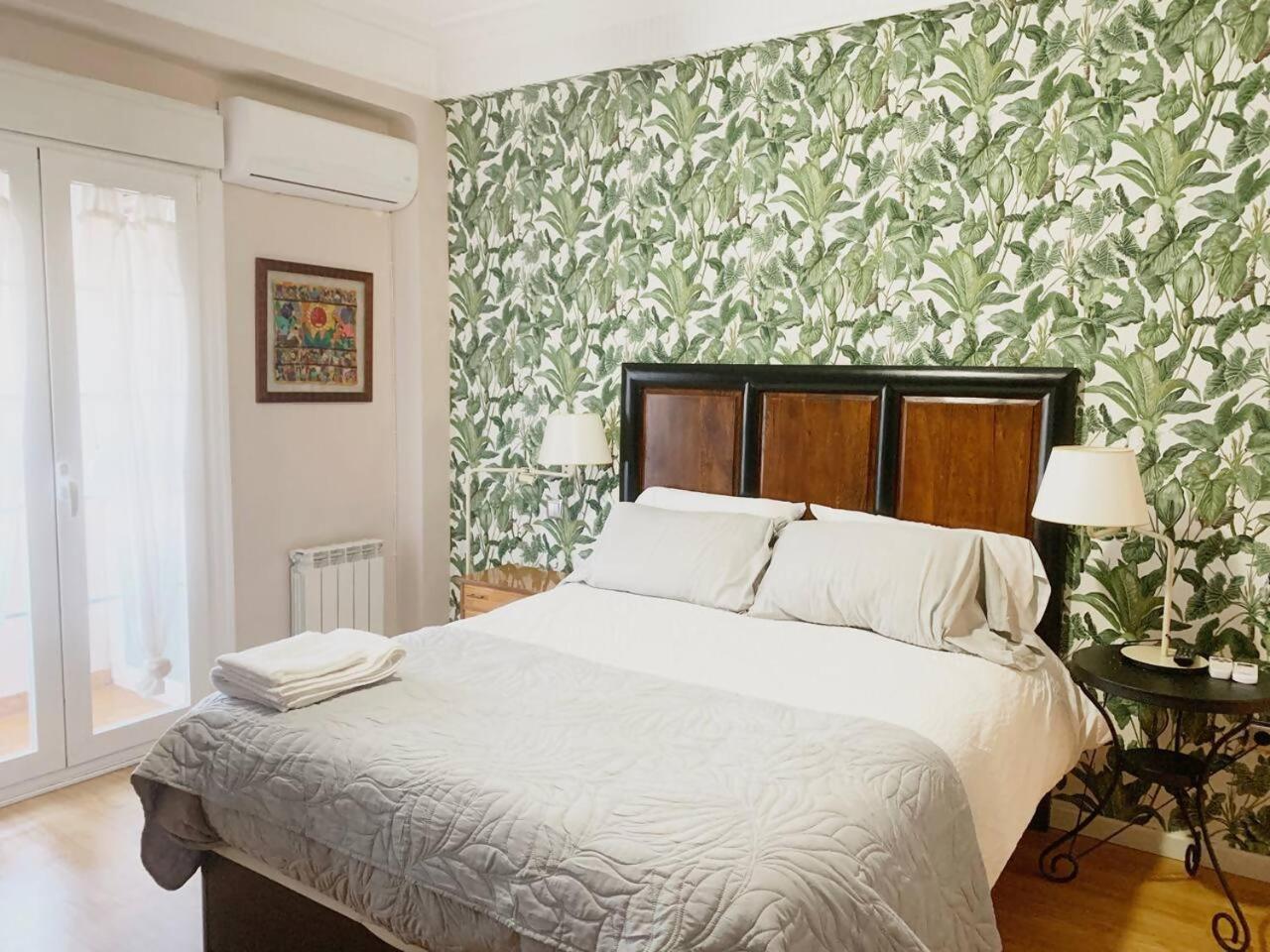 Un Hogar En El Centro Con Parking Gratuito Apartamento Saragoça Exterior foto